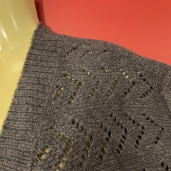 ⭐4 FOR $20⭐ Aeropostale Women's Grey Knit Single Button Cardigan - Size Small - Picture 2 of 4